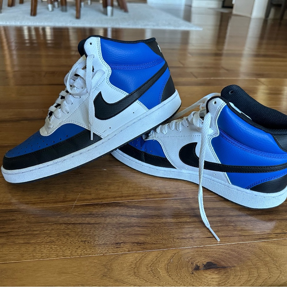 Nike Blue and Black Mid-Top Sneakers